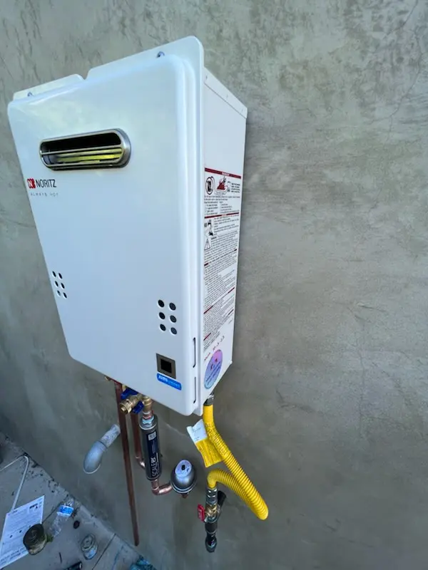 Tankless water heater installation for Outer Comstock homes